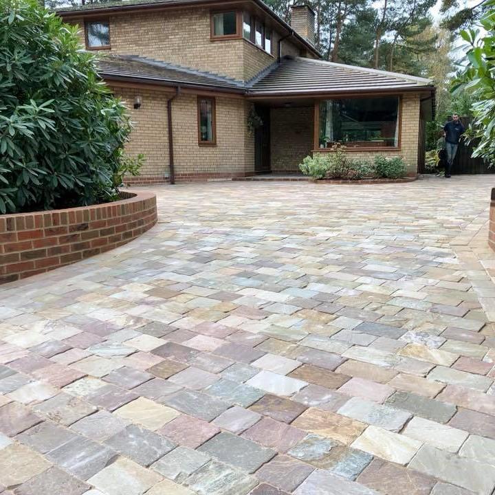Savanna Sandstone Block Paving authentic rustic block paving pieces in front garden