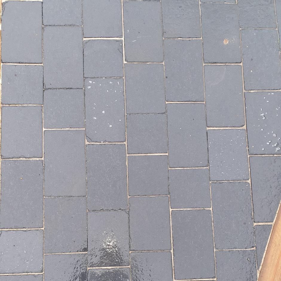 Carbon Limestone Block Paving garden patio wet