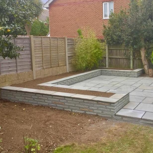 Pitch Faced Tumbled Grey Natural Stone Wall Pieces