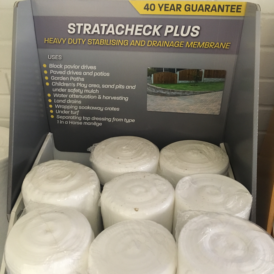 Stratacheck plus stabilising and drainage membrane