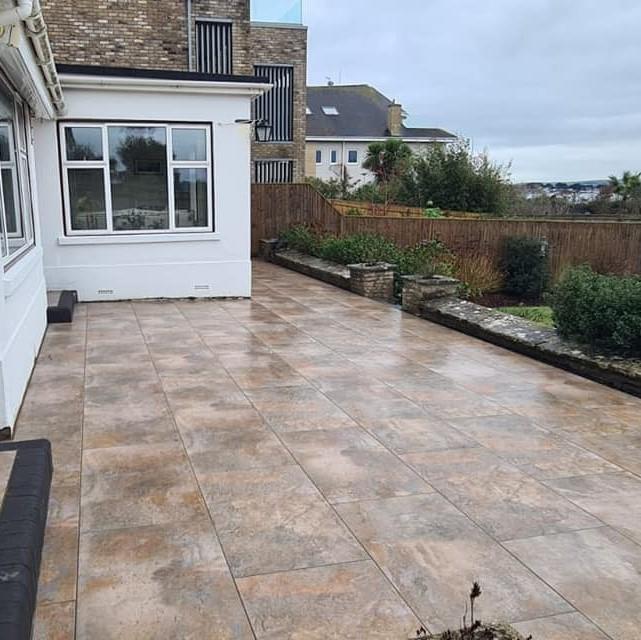 Spectrum Burlington Rust Porcelain Paving back garden patio