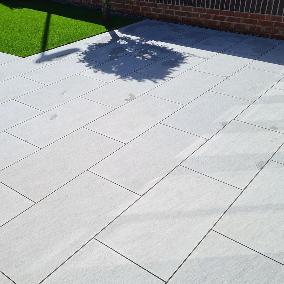 quartz grey garden paving with grass