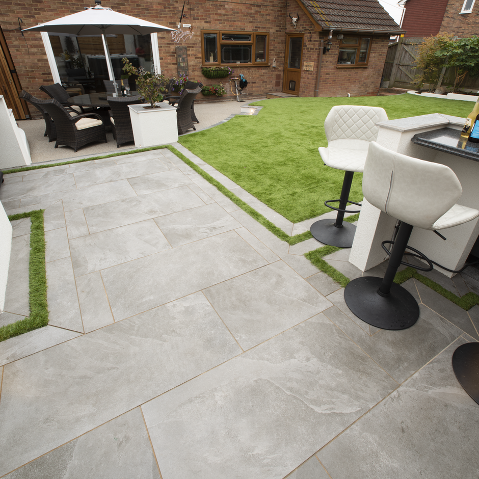 Brett Eden Slate Porcelain Paving, Clouded Sky