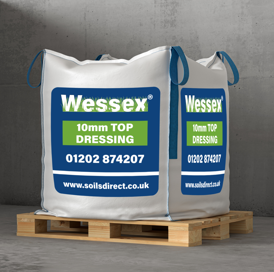Wessex bulk bag of 10mm top dressing on pallet