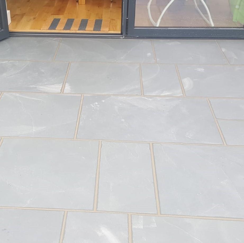 natural grey paving slabs