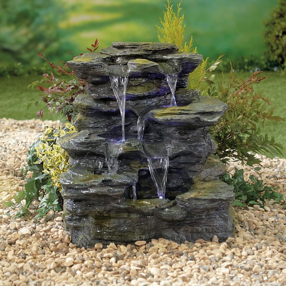 Como Springs Water Feature in Back Garden