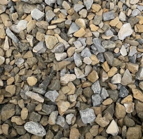 20mm Purbeck Chippings wet up-close