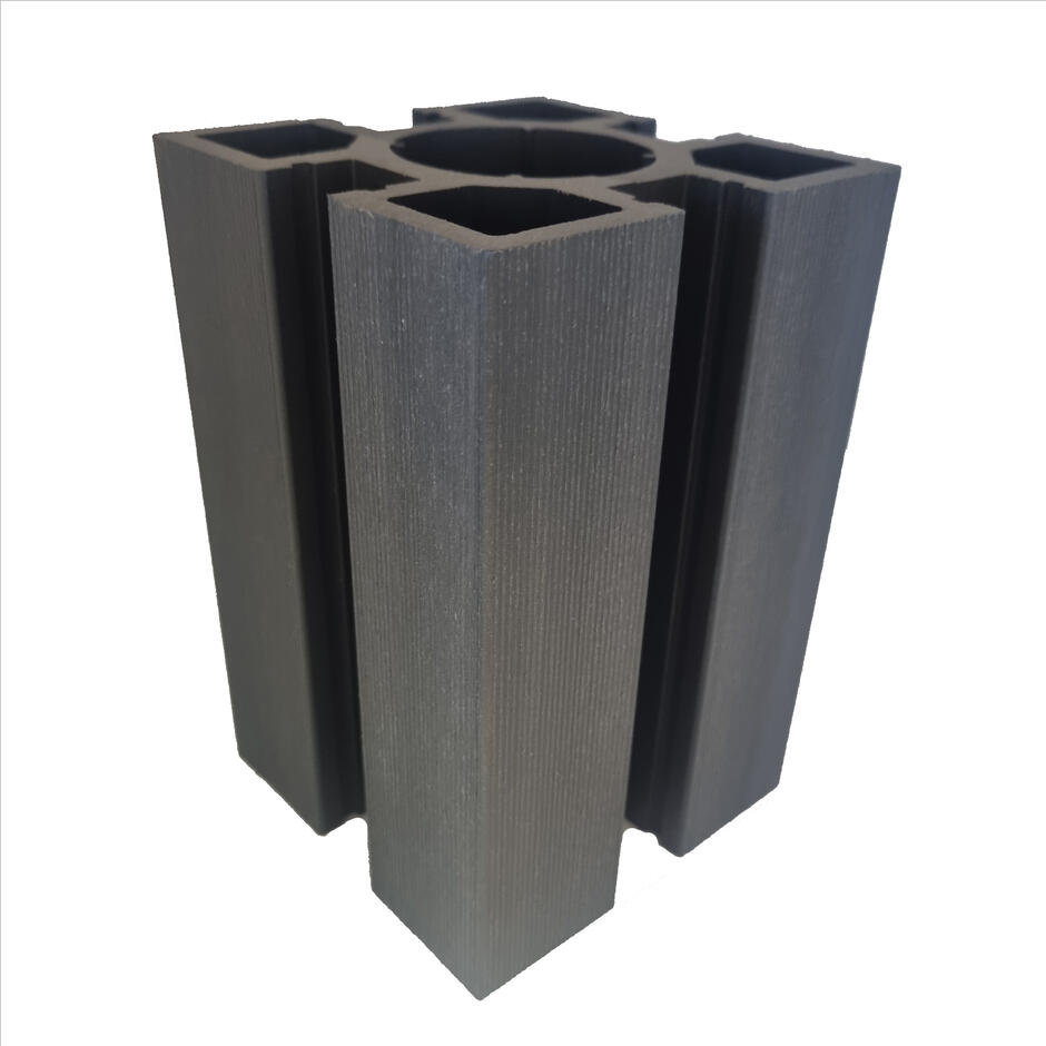 Composite Fencing Direct Range composite co-extrusion post small sample 