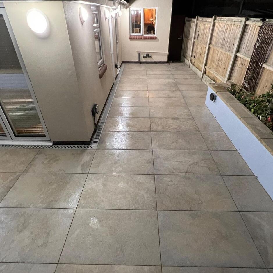 Rocca Citron Porcelain Paving