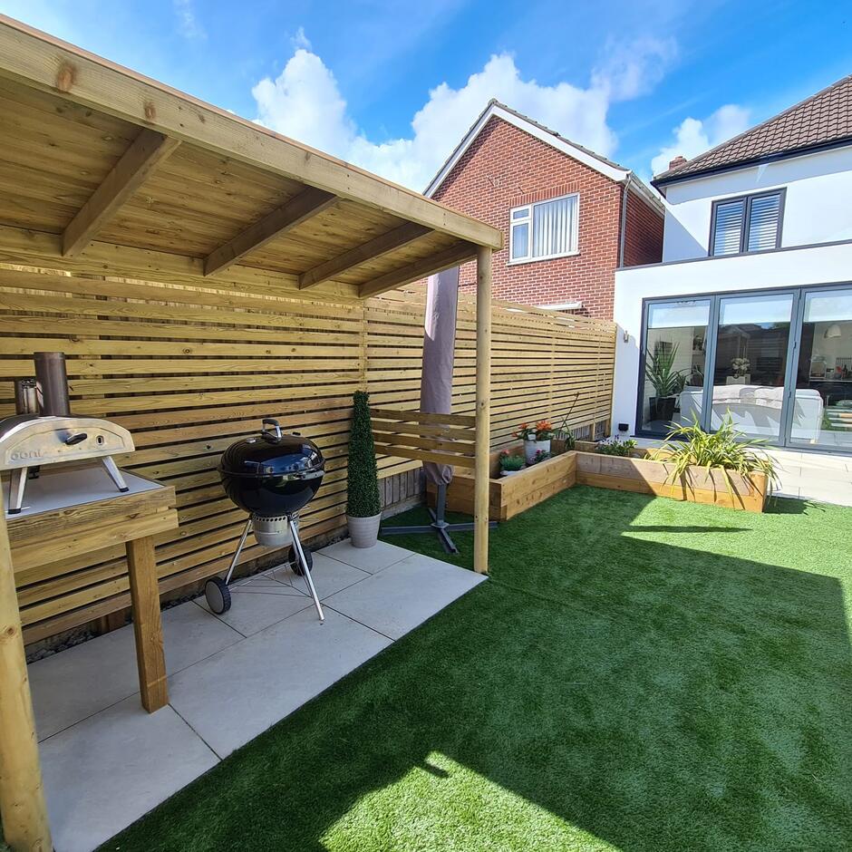 Sienna™ Quartz White Porcelain Paving