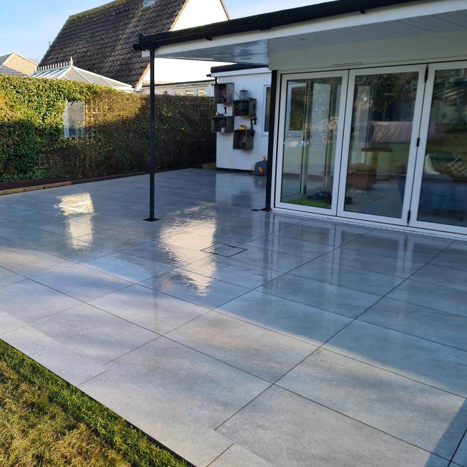 Sienna™ Ocean Mist Porcelain Paving stone slabs