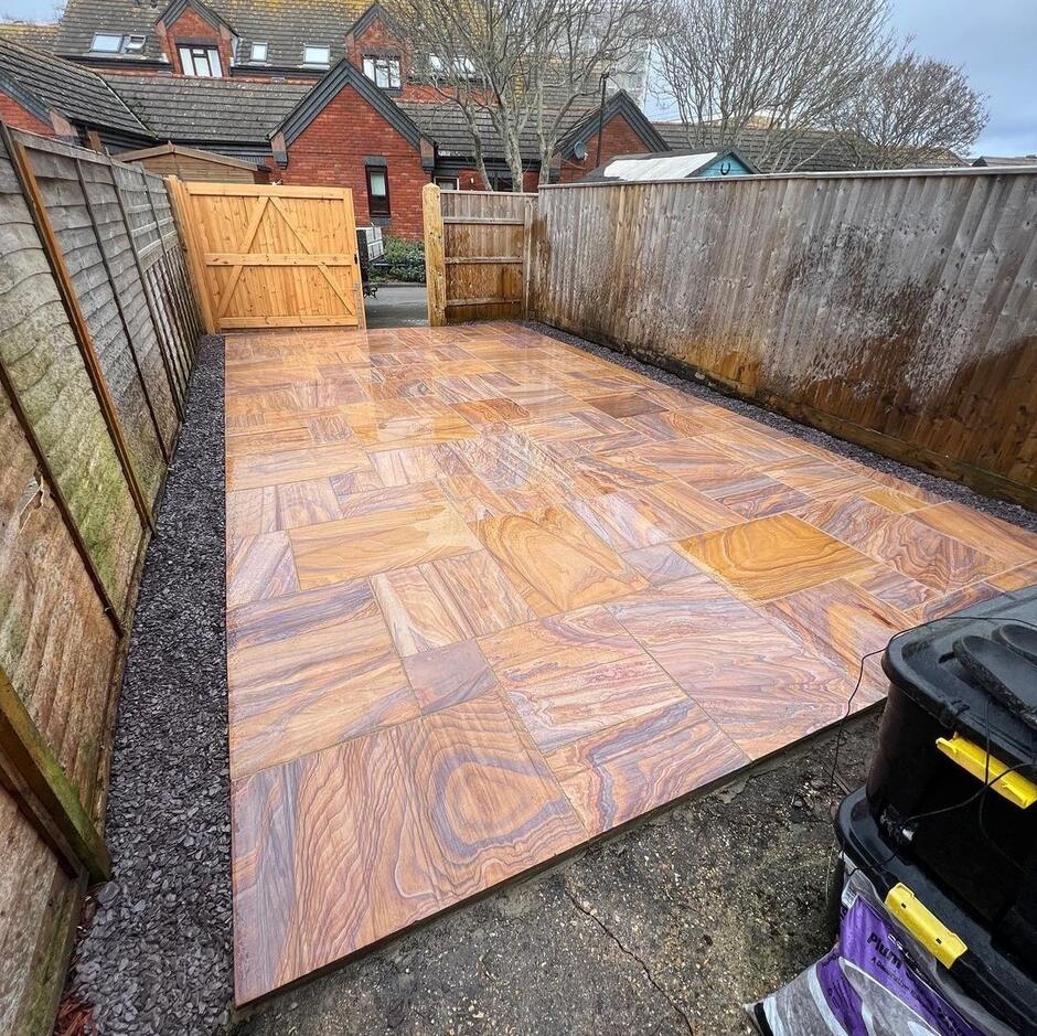 Sawn Rainbow Sandstone Paving patio slabs
