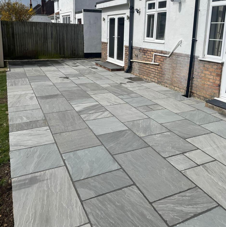 kandla grey natural stone paving