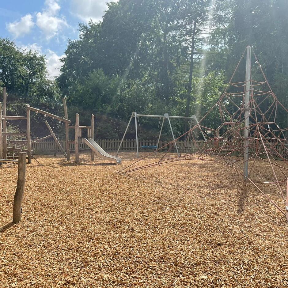 Play Chip BS Certified play park outdoor area