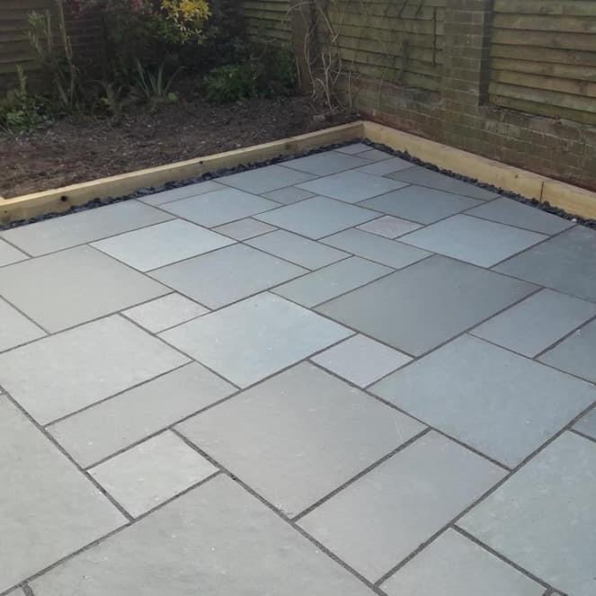 blue paving slabs limestone mixed size patio pack