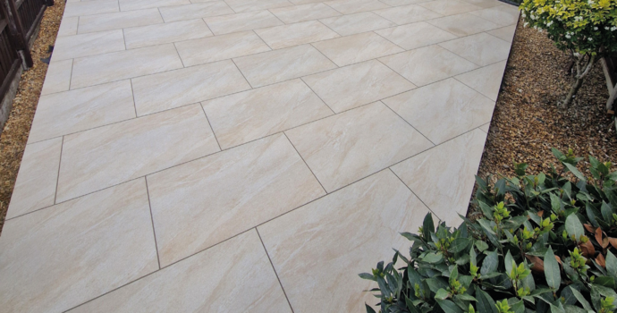 all beige outdoor paving slabs