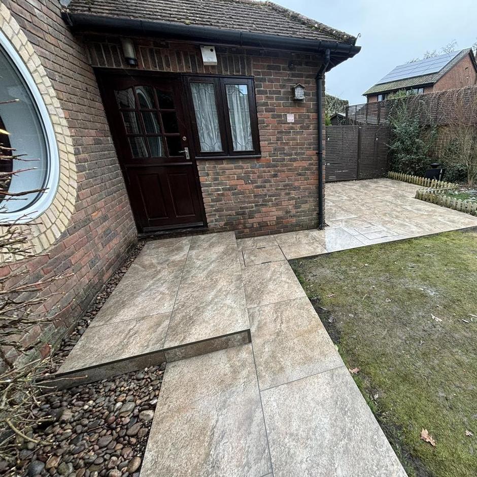 Sienna™ Caramel Mocha Porcelain Paving light brown, cream, beige porcelain slabs for patios and gardens