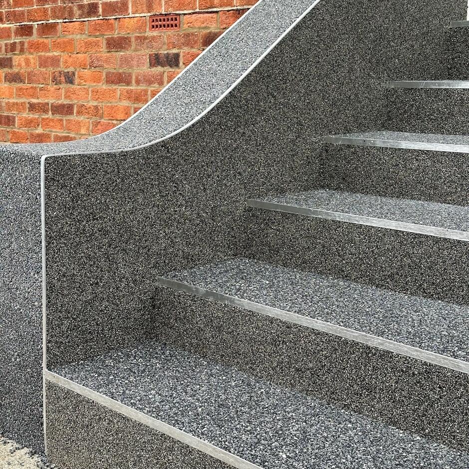 VubaRend 1kg Pouch grey resin, garden stairs