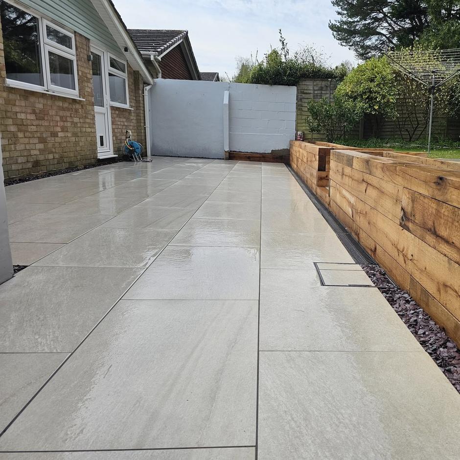 Elevate your outdoor space with pearl-toned silver porcelain paving slabs