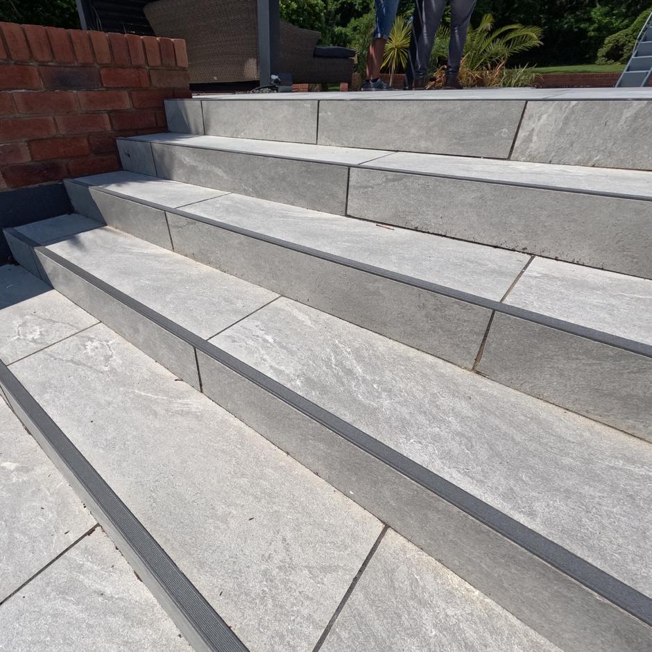 Sienna™ Jupiter Argent Porcelain Paving, cut paving tiles for steps, light grey slabs