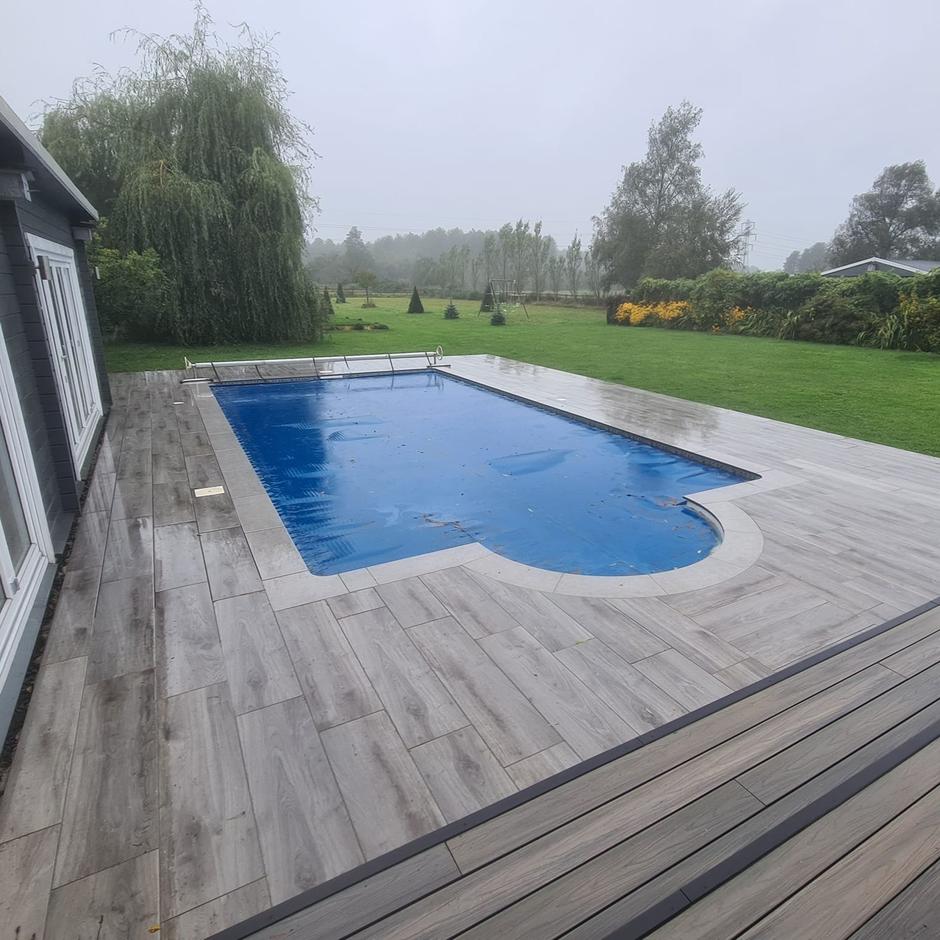 Woodland wood-effect Anthracite Grey Black Porcelain Paving Slab light grey slabs