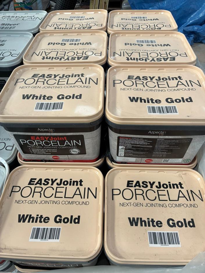 DISCOUNTED EASYJoint White Gold Porcelain Grout, 15kg tub pack of 10