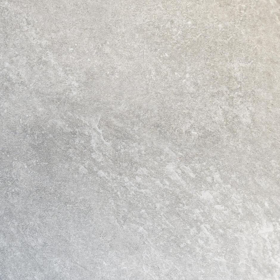 DISCOUNTED Quartz Light Grey, 900 x 600