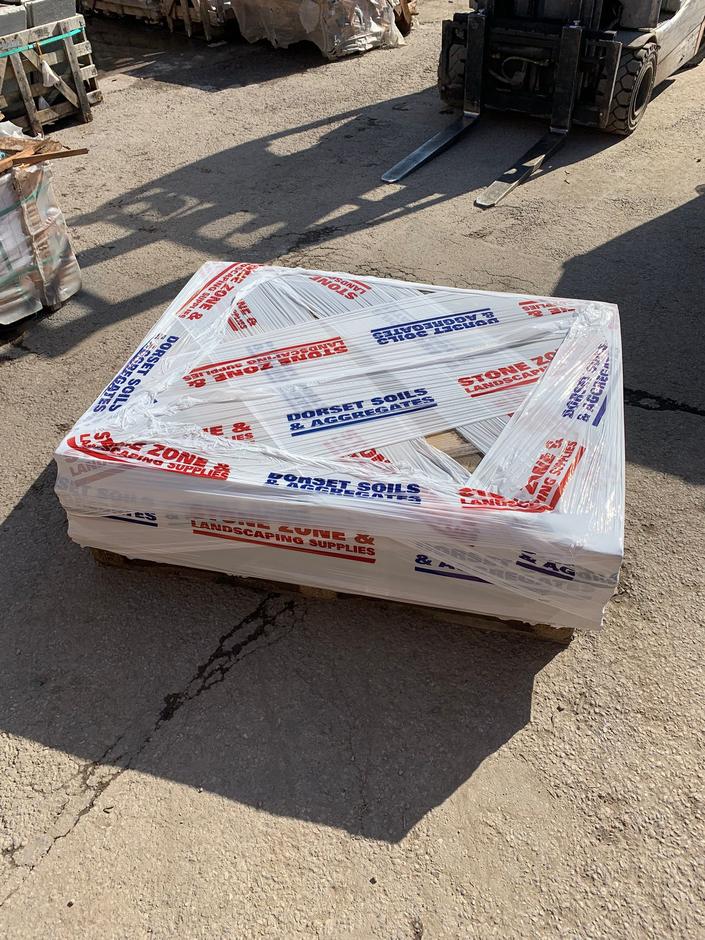 DISCOUNTED Quartz Light Grey, 900 x 600 wrapped pack