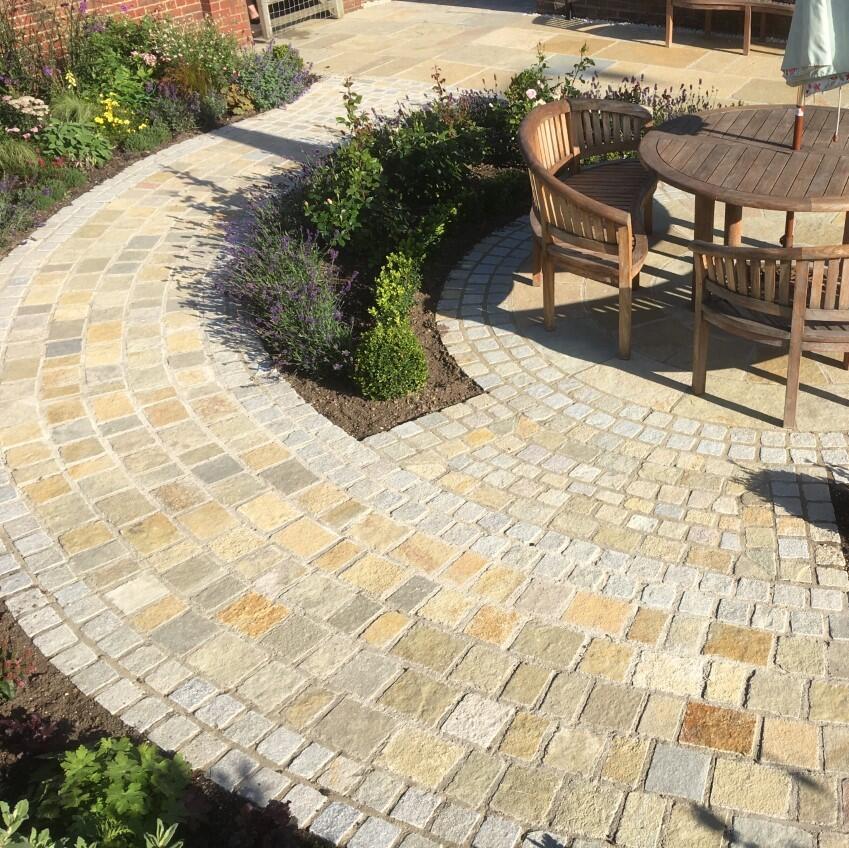 DISCOUNTED Yellow Limestone Cobbles Setts, Various Sizes garden patio outdoor dining area