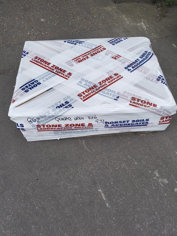 DISCOUNTED Sienna Quartz Grey Porcelain Paving, 900 x 600, 9.72m wrapped pack