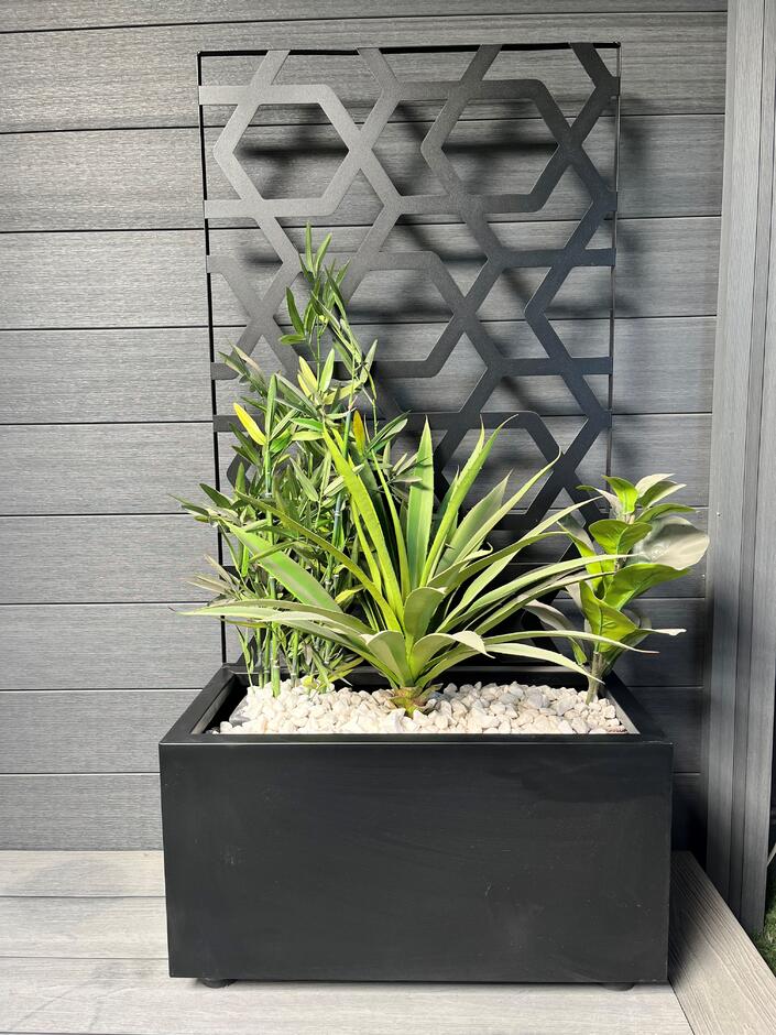 CORE Hive Black Metal Screen