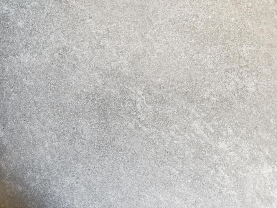 DISCOUNTED Quartz Light Grey Porcelain Paving, 900 x 600, 7.02m - Only 1 Pack Available