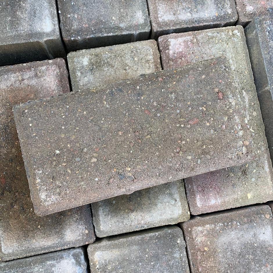DISCOUNTED Omega Block Paving pieces