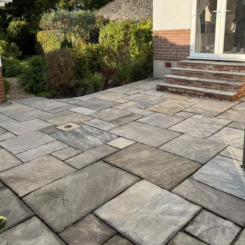 Havana Sandstone Paving (Weathered) back garden with steps