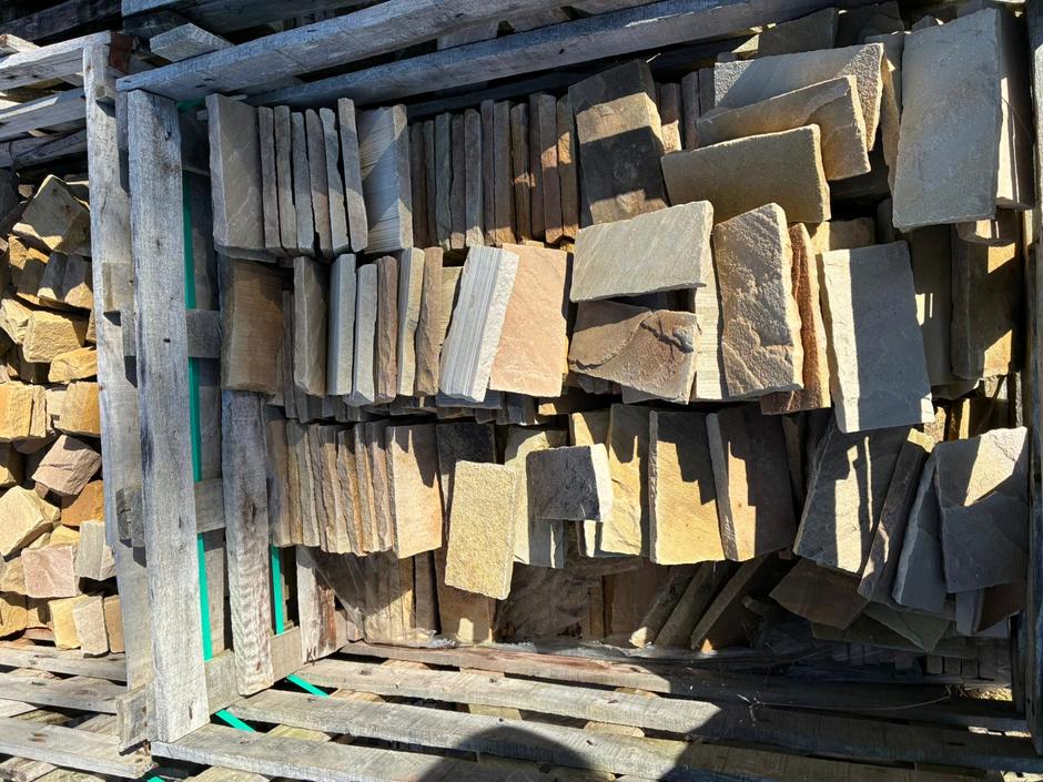 DISCOUNTED Autumn Brown Sandstone Cobbles Setts, various sizes