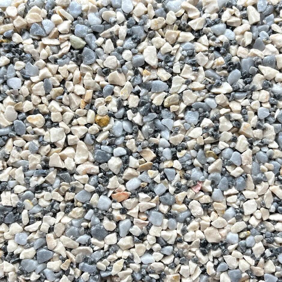 VUBA Resin bound paving surfaces silver the burj blend