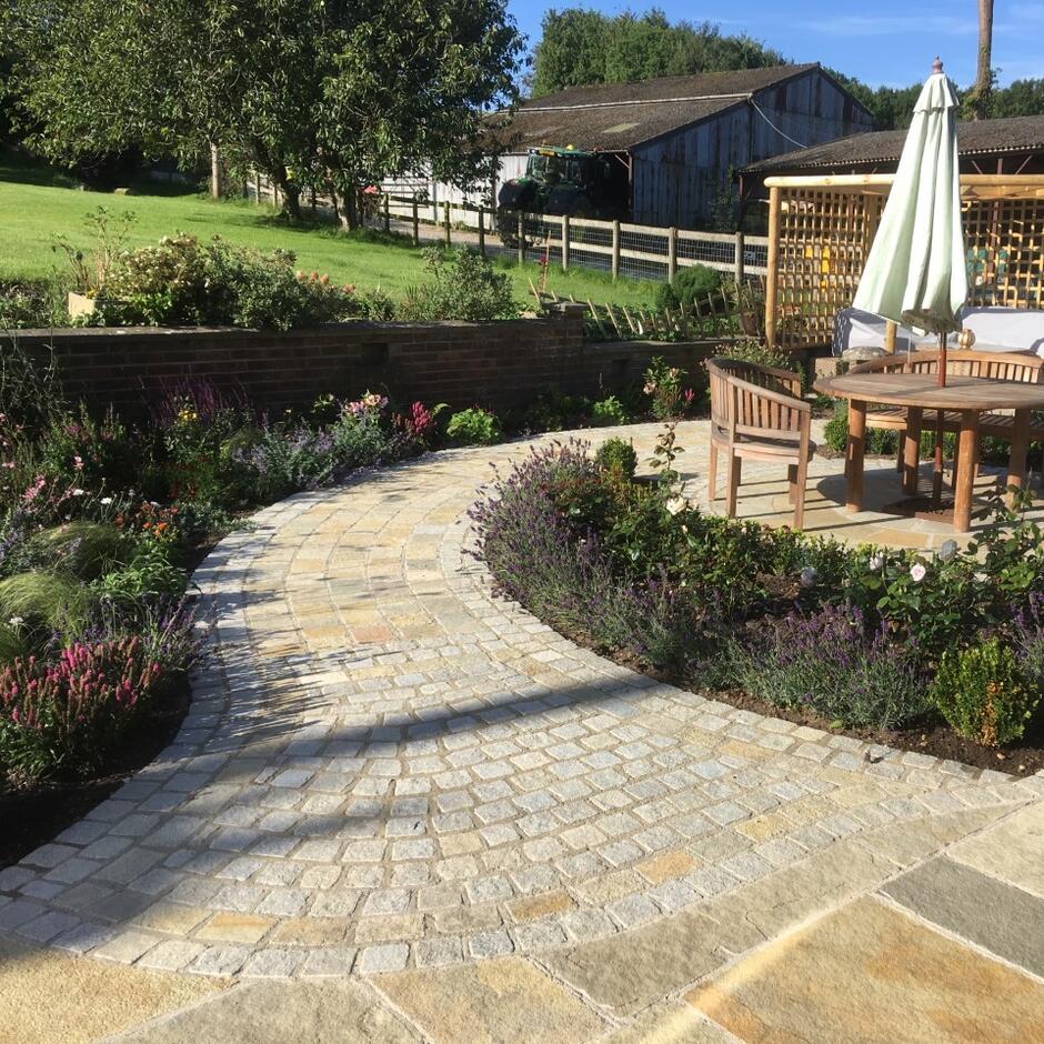 beautiful kota thai yellow paving project