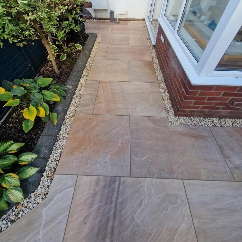 'Natural' Raveena Porcelain Paving beige, cream and brown paving slabs