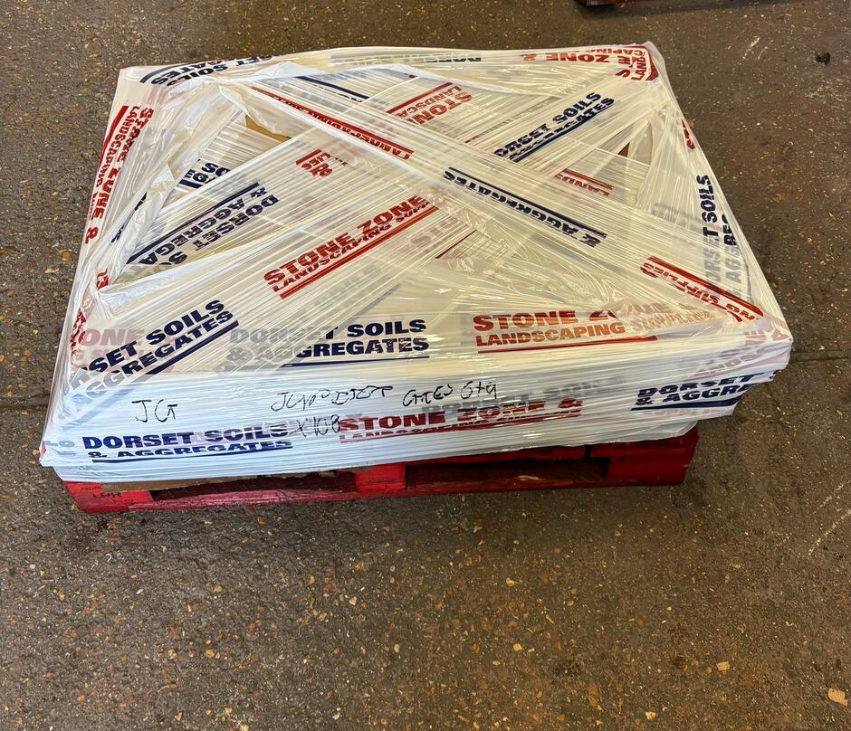 DISCOUNTED Sienna Jupiter Grey Porcelain Paving, 900 x 600, 10.8m - Only 1 Pack Available