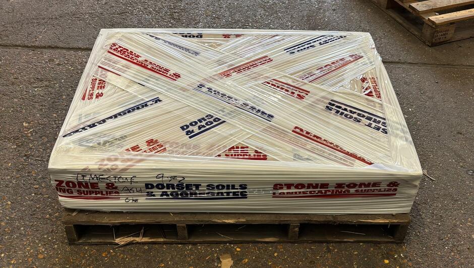 DISCOUNTED Volcano Grey Porcelain Paving, 900 x 600, 9.72m - Only 1 Pack Available