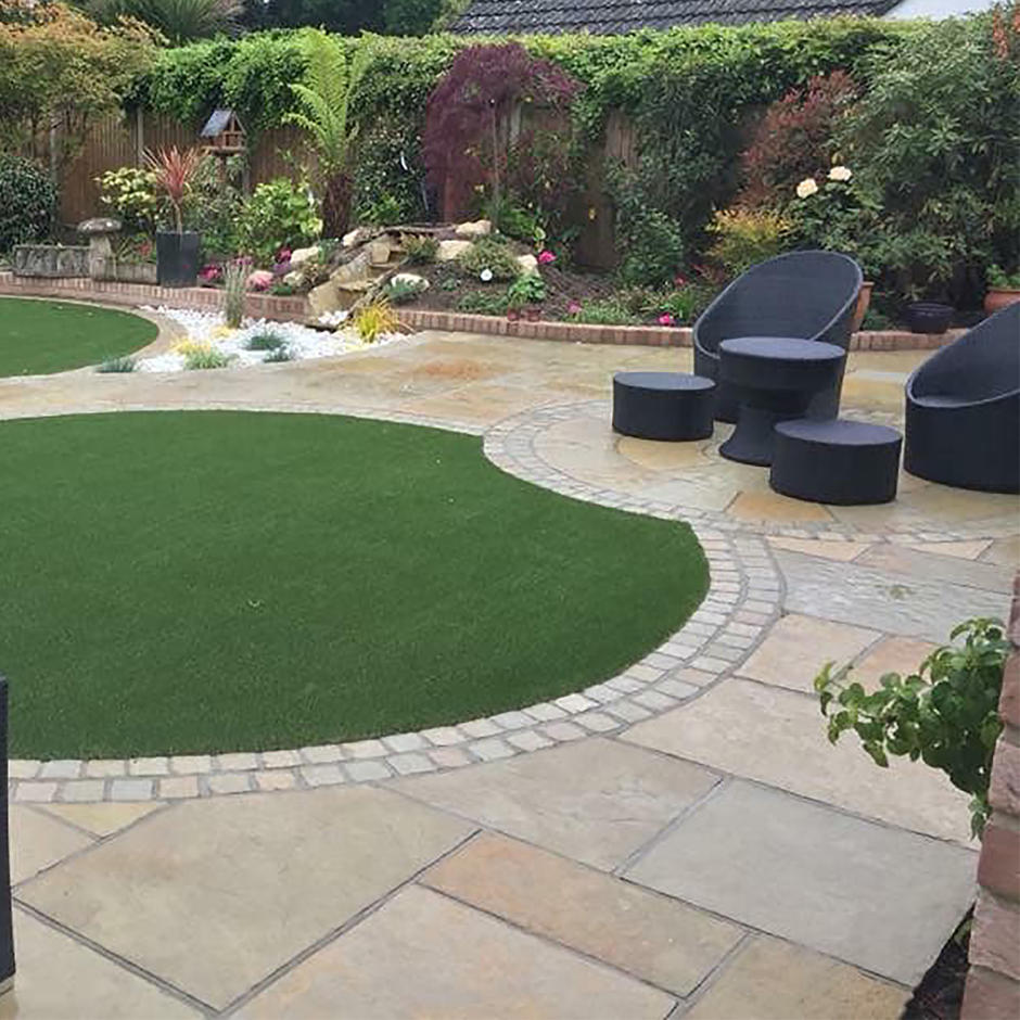 citron square edge paving with grout in large back garden