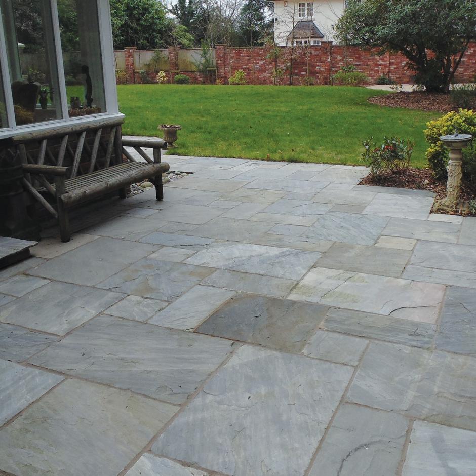 Havana Sandstone Paving (Weathered)